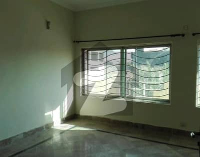 24*50 Square Feet House In Islamabad Is Available For Sale