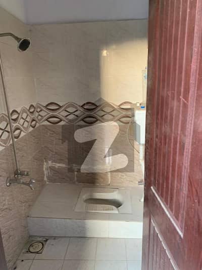 وکیل کالونی اسلام آباد ہائی وے,راولپنڈی میں 6 کمروں کا 9 مرلہ مکان 1.8 کروڑ میں برائے فروخت۔