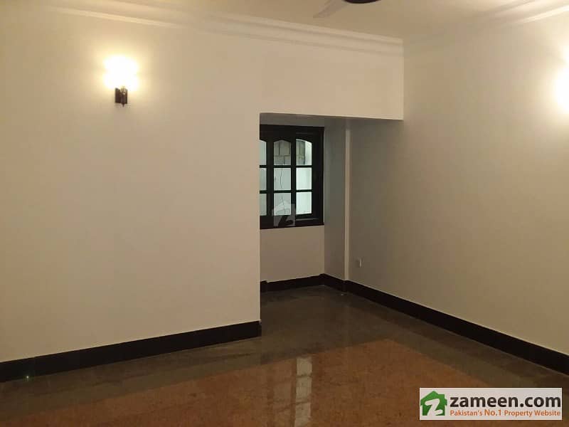 Apartment Available For Sale In Crystal Hill Clifton - Block 7 Apartment Available For Sale In Crystal Hill Clifton - Block 7