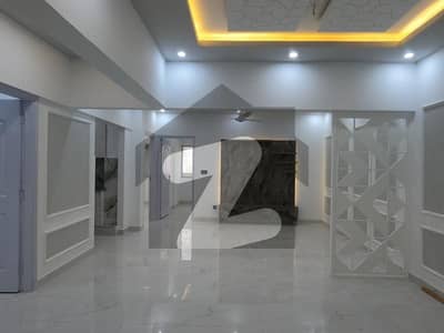 کلفٹن ۔ بلاک 4 کلفٹن,کراچی میں 3 کمروں کا 7 مرلہ فلیٹ 2.0 کروڑ میں برائے فروخت۔