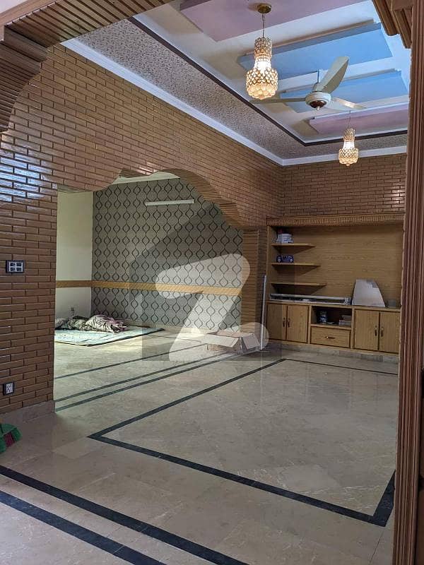 10 Marla luxurious House For Rent in Bismillah Housing Society Main G. T. Road LHR.