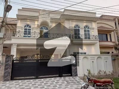 Next To Corner 10 Marla Double Storey House Available For Sale Wapda Town Phase Ii Block S