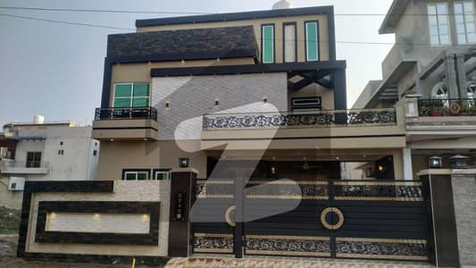 10 Marla Brand New Modern House For Sale In G Block In Central Park Lahore