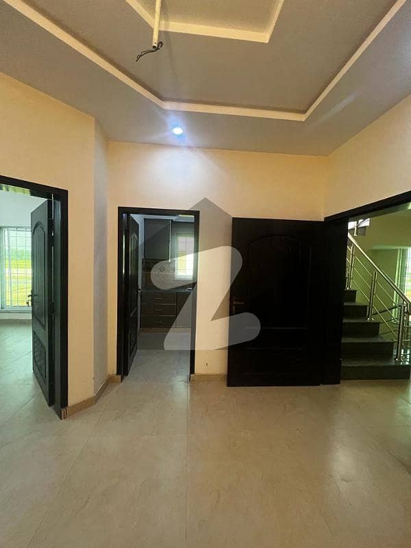 08 Marla Full House Available For Rent In Bahria Orchard Lahore.