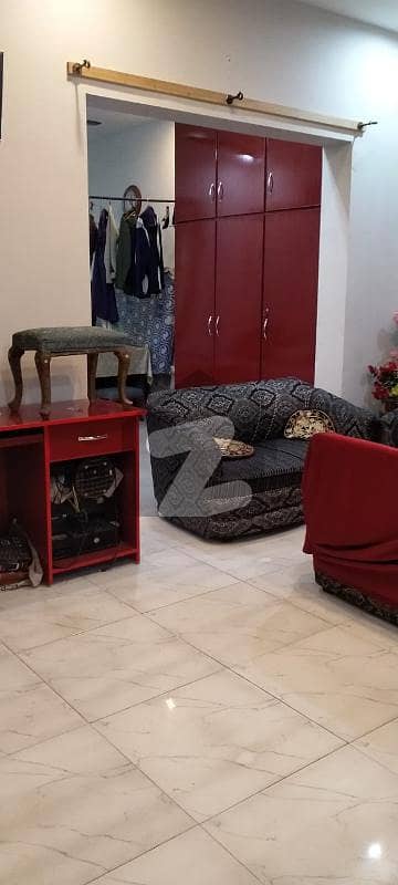 جوہر ٹاؤن فیز 1 جوہر ٹاؤن,لاہور میں 5 کمروں کا 5 مرلہ مکان 2.3 کروڑ میں برائے فروخت۔