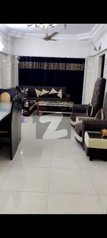 4 Bedrooms Seven Floor Apartment For Sale in Dr. Daud Pota Road Karachi