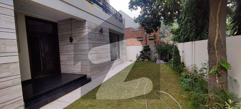 Kanal House In Very Neat Condition For Sale In DHA Phase 1-C