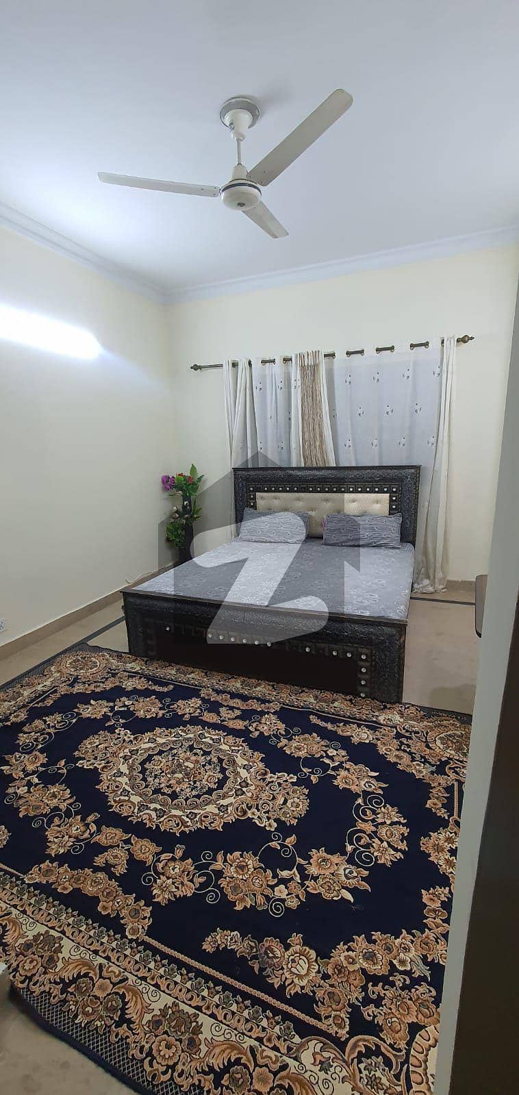 ایف ۔ 11 مرکز ایف ۔ 11,اسلام آباد میں 1 کمرے کا 2 مرلہ کمرہ 45.0 ہزار میں کرایہ پر دستیاب ہے۔