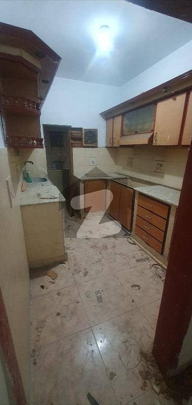 Nazimabad No. 4 3 Bedroom Drwaing Lounge Flat Available For Rent