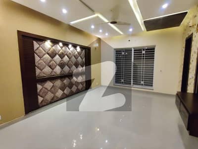 LUXURIOUS 12 MARLA DOUBLE STOREY HOUSE FOR SALE IN JOHAR TOWN