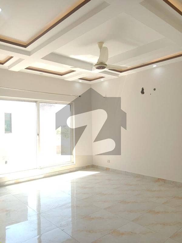 BRAND NEW 01 KANAL LOWER PORTION FOR RENT IN DHA PHASE 8 EX AIR AVENUE