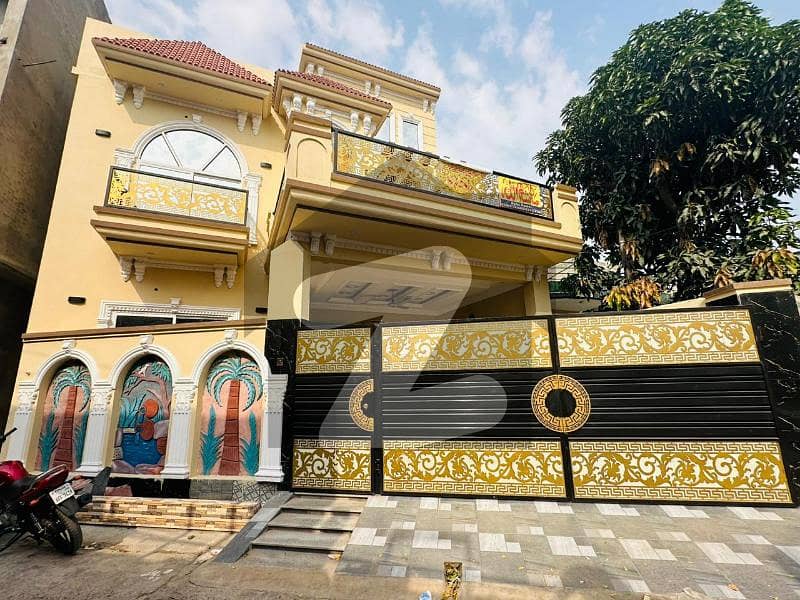 Spacious 7 Marla House Available For sale In Marghzar Officers Colony