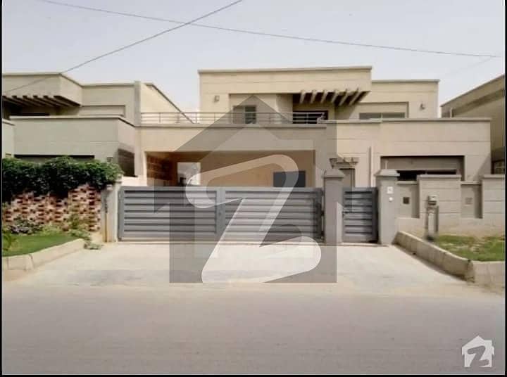 عسکری 6 ملیر کنٹونمنٹ,کینٹ,کراچی میں 5 کمروں کا 15 مرلہ مکان 6.7 کروڑ میں برائے فروخت۔