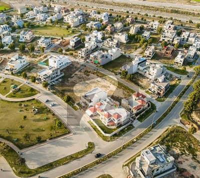 Cheapest 10 Marla Plot Available For Sale In Lake City Lahore