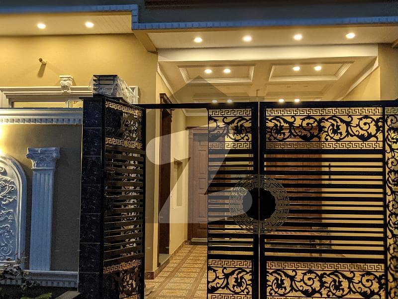 5 Marla house double storey Luxery leatest Spanish stylish available for sale in johertown lahore by fast property services real estate and builders with original pictures