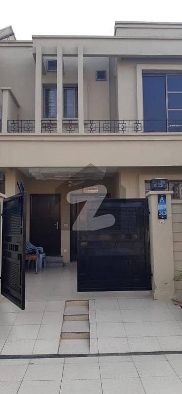 6 Marla Double Storey house available for sale in VIP Homes A-Block Central Park
