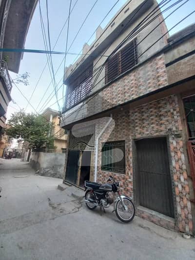شلے ویلی راولپنڈی میں 4 کمروں کا 2 مرلہ مکان 60.0 لاکھ میں برائے فروخت۔