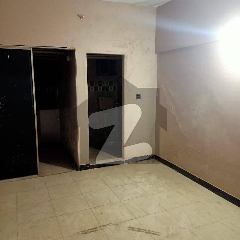 1 BED LOUNGE FLAT FOR RENT : IDEAL FOR BACHELORS AND SMALL FAMILY