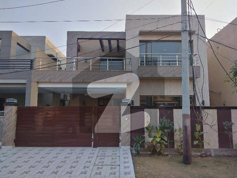House Of 10 Marla For Rent In Divine Gardens - Block B
