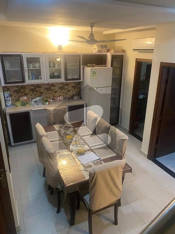 ایم پی سی ایچ ایس ۔ ملٹی گارڈنز بی ۔ 17,اسلام آباد میں 3 کمروں کا 4 مرلہ مکان 1.45 کروڑ میں برائے فروخت۔