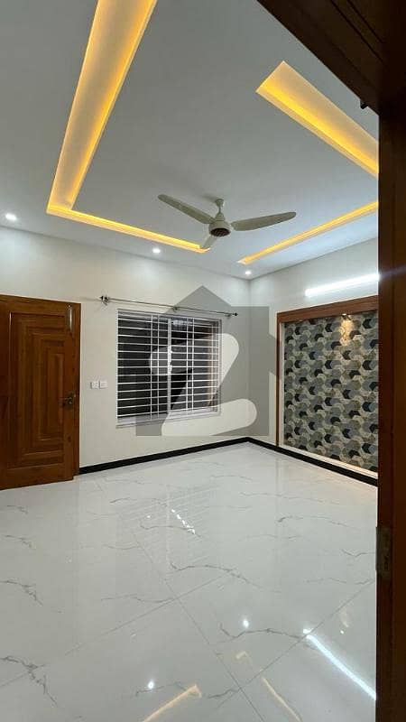 10 Marla Upper Portion For Rent In G13 Islamabad 10 Marla Upper Portion For Rent In G13 Islamabad