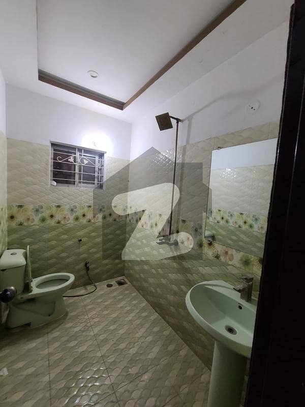 پاک عرب ہاؤسنگ سوسائٹی لاہور میں 5 کمروں کا 10 مرلہ مکان 1.2 لاکھ میں کرایہ پر دستیاب ہے۔