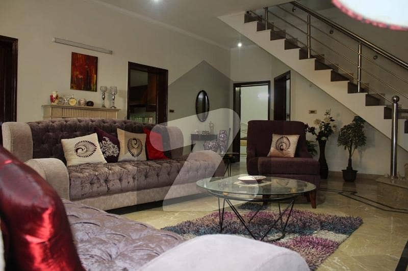 Prominently-Located 10 Marla House Available In Model Town - Block M