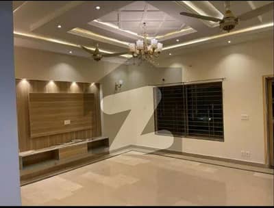 Luxury Apartment Available For Rent In DHA Lahore