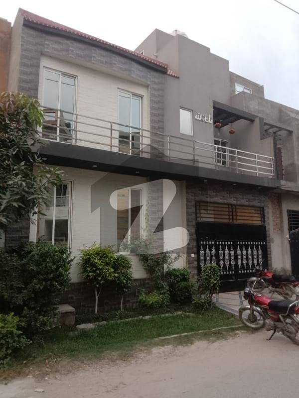 Beautiful house for sale in sajid garden near to park