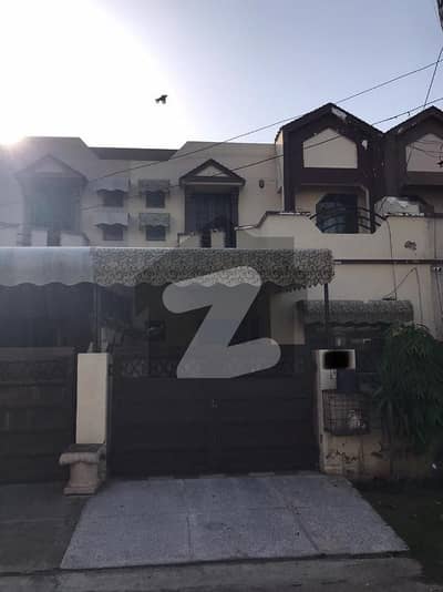 ایڈن لین ولاز 2 ایڈن,لاہور میں 3 کمروں کا 5 مرلہ مکان 1.2 کروڑ میں برائے فروخت۔