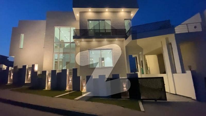 14 MARLA CORNER HOUSE FOR SALE IN SECTOR C3 BAHRIA ENCLAVE ISLAMABAD