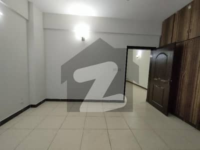10-Marla 03-Bedroom's Flat Available For Rent in Askari 5 Lahore.