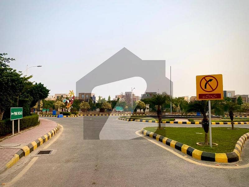 بحریہ نشیمن ۔ سن فلاور بحریہ نشیمن,لاہور میں 5 مرلہ رہائشی پلاٹ 41.0 لاکھ میں برائے فروخت۔ بحریہ نشیمن ۔ سن فلاور بحریہ نشیمن,لاہور میں 5 مرلہ رہائشی پلاٹ 41.0 لاکھ میں برائے فروخت۔
