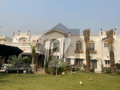 بیدیاں روڈ لاہور میں 1 کمرے کا 4 کنال فارم ہاؤس 10.0 کروڑ میں برائے فروخت۔