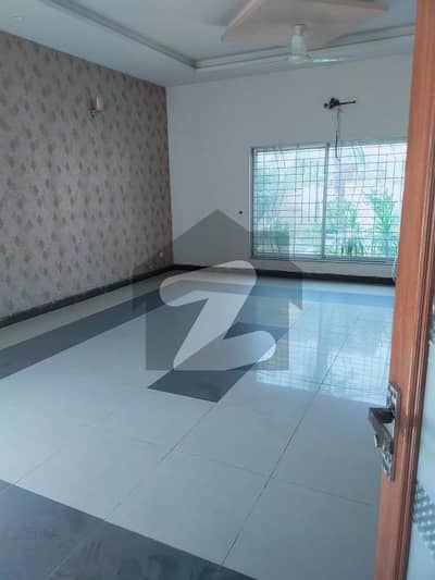 32 MARLA HOUSE FOR RENT IN AITCHISON SOCIETY