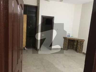 Chaklala Scheme 3 3rd 2 Bed D. D T. V Lounge Floor For Rent Office Use Good Location.
