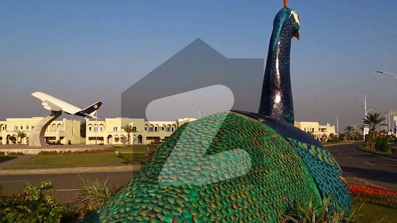 بحریہ ٹاؤن ۔ بلاک سی سی بحریہ ٹاؤن سیکٹرڈی,بحریہ ٹاؤن,لاہور میں 2 مرلہ کمرشل پلاٹ 2.6 کروڑ میں برائے فروخت۔
