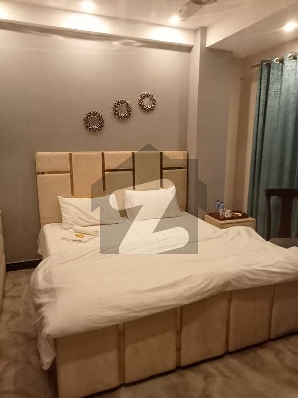 Fully Furnished 2 Bed Appartment Available For Rent Behria Town Phase 8