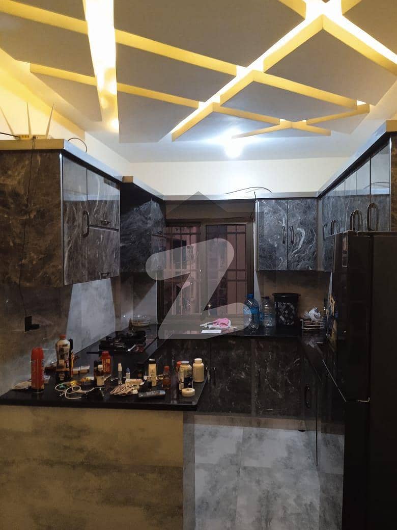 RENOVATED FLAT AVAILABLE FOR RENT ( NEAR HASAN SQUARE) GulshaneIqbal