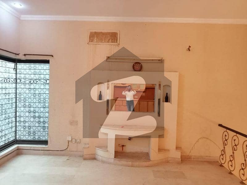 9 Marla Beautiful Slightly Used House with Luxurious Master Bedroom In DHA Phase 3