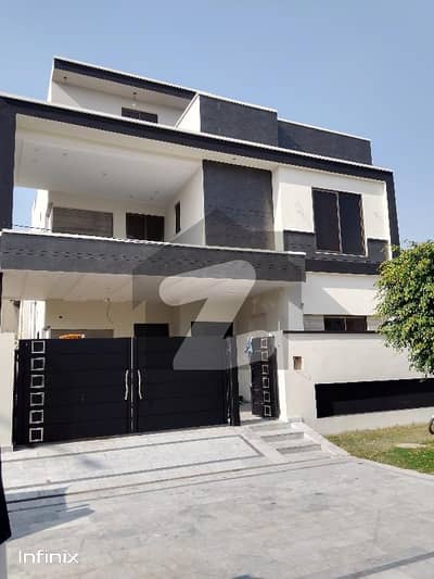 10 Marla House For Sale In Banker Avenue Housing Society Main Badian Road