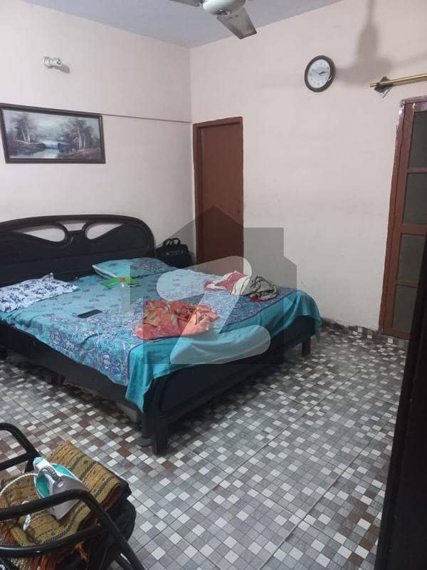 Naveed Cottage For Sale Gulistan e Joher Block 17