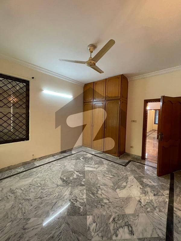 2 bed(30*60) Ground portion for rent G-11 Islamabad