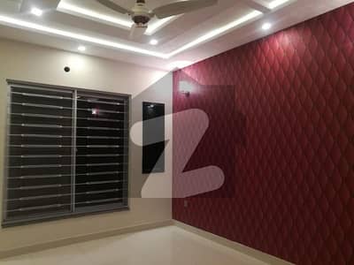 Brand New 10 Marla Full House Available For Rent In Park View City Lahore