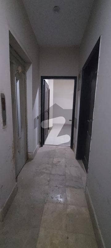 ڈی ایچ اے فیز 6 ڈی ایچ اے ڈیفینس,کراچی میں 3 کمروں کا 4 مرلہ فلیٹ 55.0 ہزار میں کرایہ پر دستیاب ہے۔