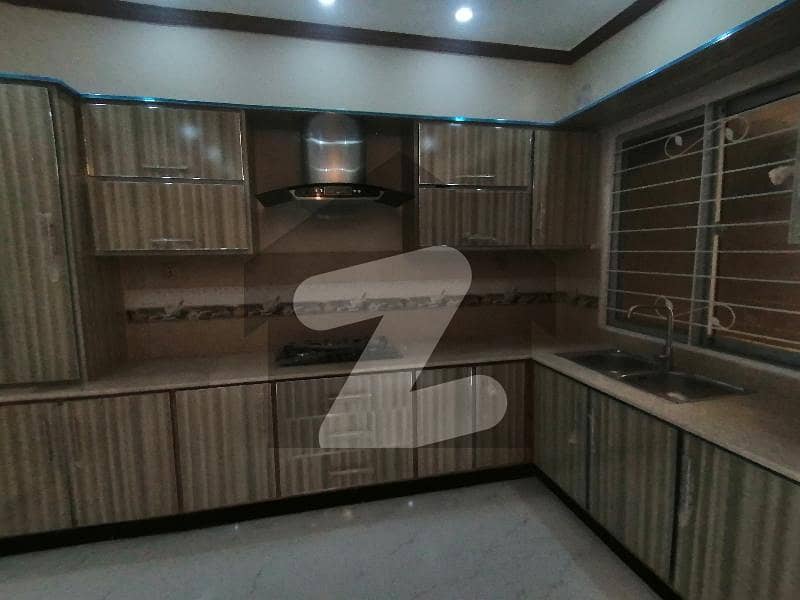 ایڈن ریزیڈینشیا ایڈن,لاہور میں 7 کمروں کا 5 مرلہ مکان 1.7 کروڑ میں برائے فروخت۔