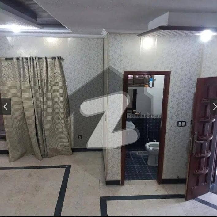 بحریہ ٹاؤن فیز 4 بحریہ ٹاؤن راولپنڈی,راولپنڈی میں 5 کمروں کا 10 مرلہ مکان 3.2 کروڑ میں برائے فروخت۔