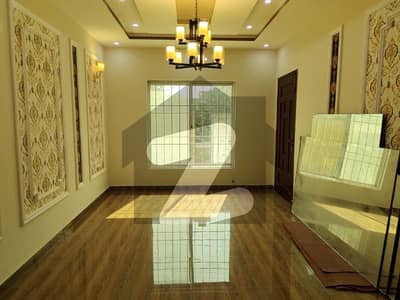 10 Marla Upper Portion For Rent PIA Society