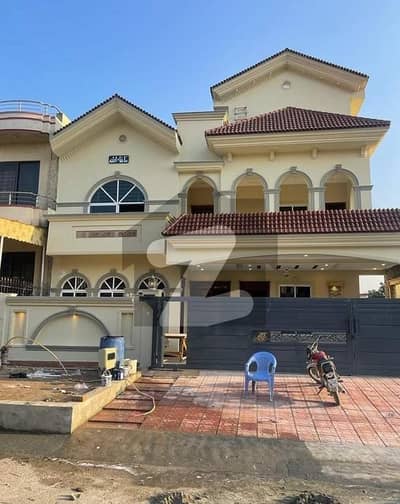 40x80 Brand New luxury Beautiful House Available for Rent in G-13 Islamabad