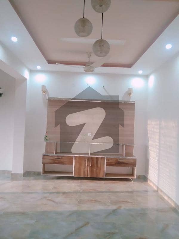 3 Beds 7 MARLA BRAND NEW UPPER PORTION FOR RENT LOCATED BAHRIA ORCHARD LAHORE